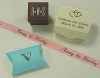 Personalized gift and favor boxes from Initial it Please